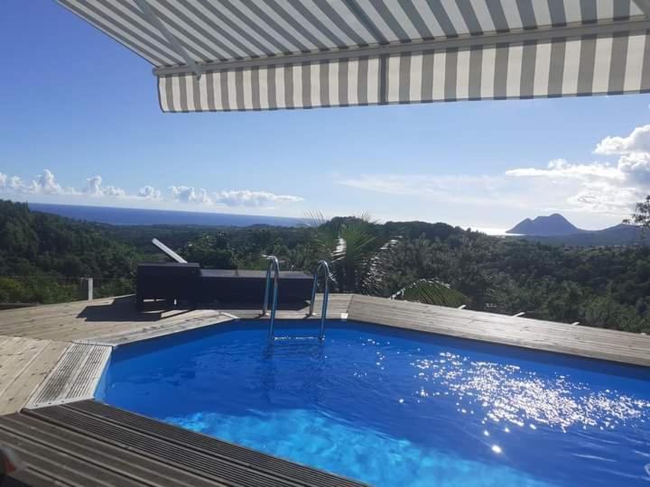 Chambre chez l'habitant avec piscine privative et vue panoramique sur la mer des caraïbes Desmarinieres Extérieur photo